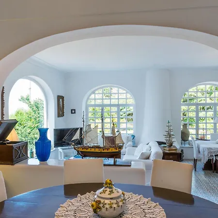 Villa Campi By Capri Property